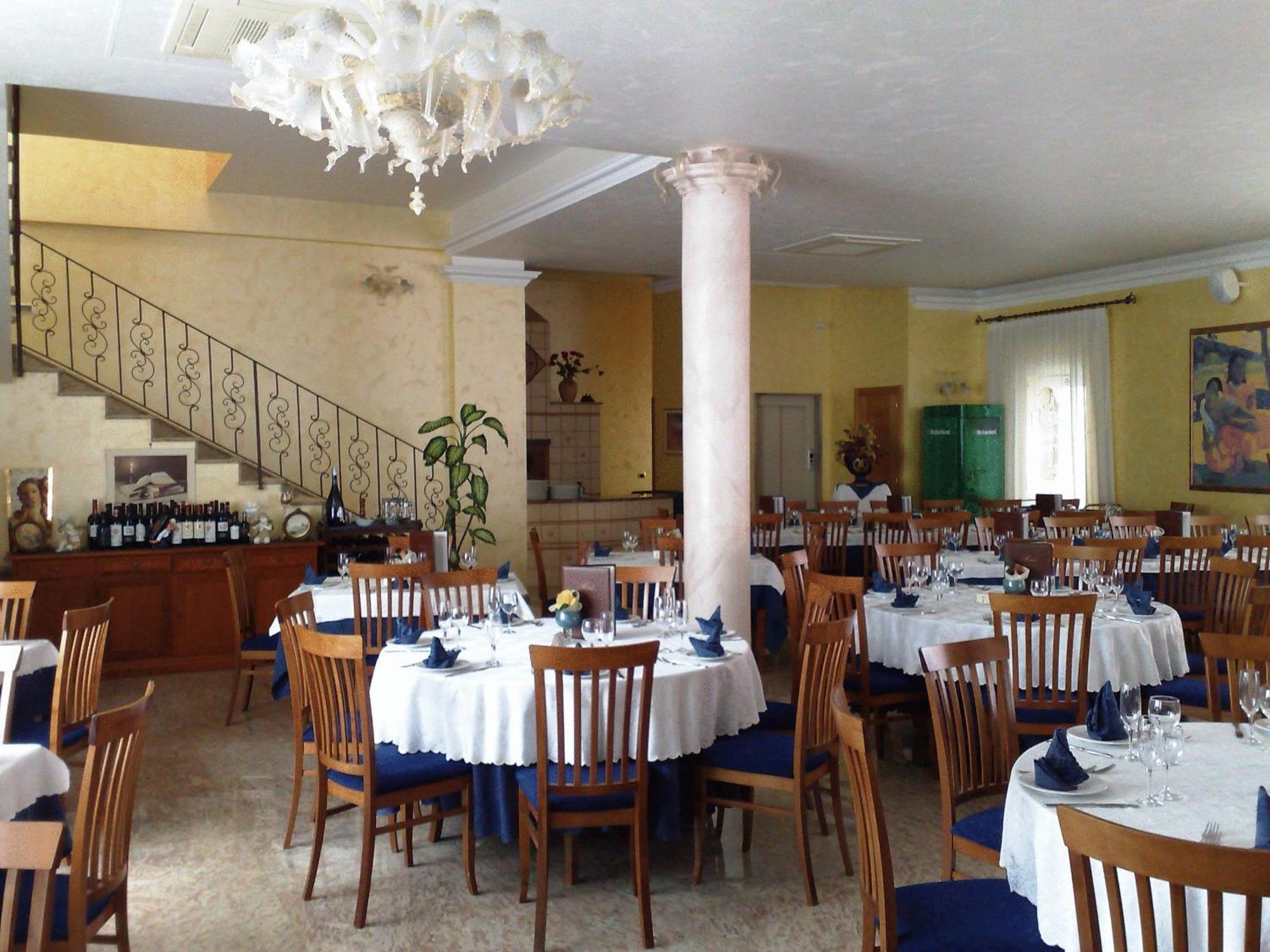 Hotel Ristorante Cordial Comiso Exteriér fotografie